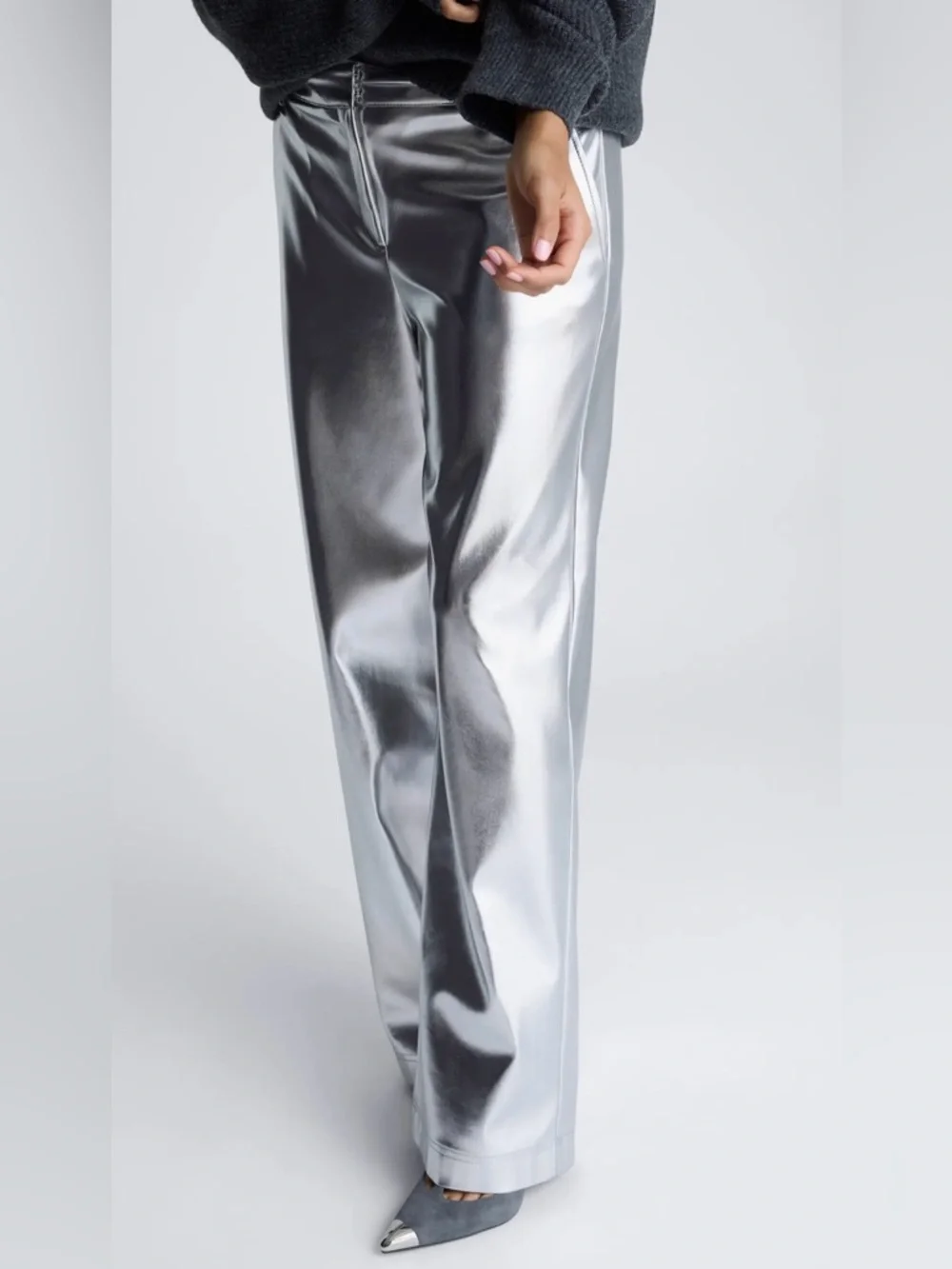 Kenneth Cole Silver Metallic Wide-Leg Pants - Picture 5 of 12